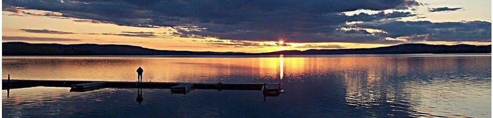 Sunny Hill Resort Barrys Bay Экстерьер фото